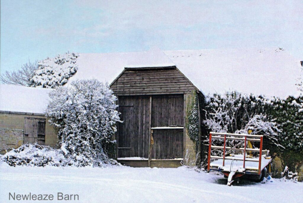 December 2014 - Newleaze Barn in the snow
